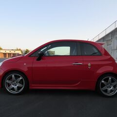 ◇アバルト６９５トリブートフェラーリ◇世界限定希少車◇の画像