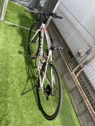 引っ越しするため、クロスバイクを売ります