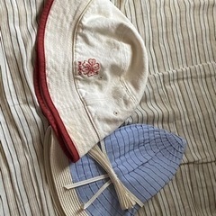 女性帽子