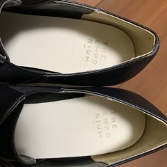 レディース　黒色ローファー風靴　24cm前後の画像