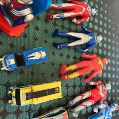 ウルトラマンセットの画像