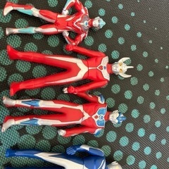 ウルトラマンセットの画像