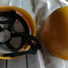 電工用　ヘルメットの画像