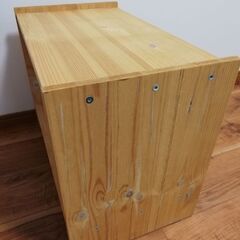 【値下げします】IKEA　木製　無垢　収納棚の画像