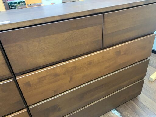 無印良品　4段ワイドチェスト　バーチ材
