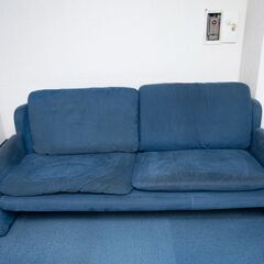 移転の為　オフィス家具　譲ります！！　　ソファ