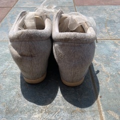 インヒール　スニーカーの画像