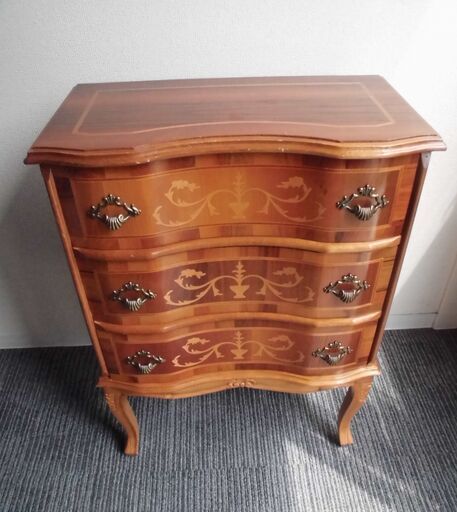 【お値下げ！】JM15096)猫足アンティーク3段チェスト<幅：約58cm 奥行：約31cm 高さ：約80cm> 中古品【取りに来られる方限定】