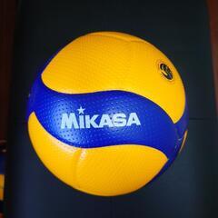 ミカサ　バレーボール４号3個・バレーシューズ23.5cm・ミカサ...