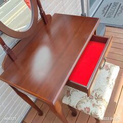 美品 ドレッサー 化粧台 化粧デスク 鏡台の画像