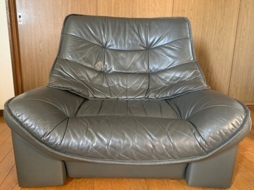 高級本革！大塚家具 オットマン付き！一人掛けソファー！