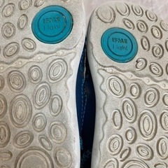 イフミースニーカーの画像