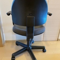 デスクチェアの画像