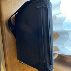 hakuba カメラバッグ　ほぼ未使用の画像