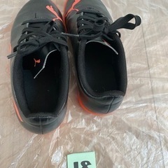 PUMAスニーカーの画像