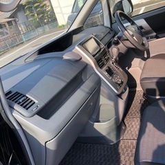 H21 VOXY ヴォクシー  ¥ 395,000の画像