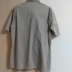 シャツ L ブラウンの画像