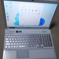 Windows11 SONYノートPC Core i5 8GB 新品SSD240GB 15.5型の画像