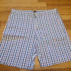 【日本未販売、美品】IZOD チェックショートパンツ、サイズ36...