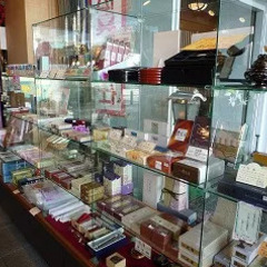 【時給1100円】即日～8/14まで【週払いOK】仏具店の販売サポートスタッフの画像