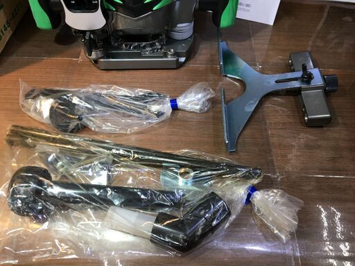 ハイコーキ　M12V2　電子ルータ　未使用