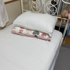 新品同様　シングルベッド　