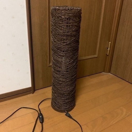 フロアランプ