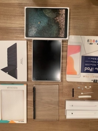 GW2.5→2万  wifi iPad pro 256GB 2017 【右上角画面割/使用可/オマケ多数】ペンシル付　カバー等オマケ