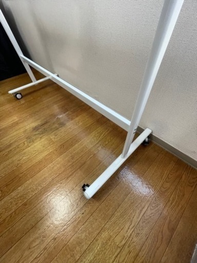 ホワイトボード　脚付き 両面 回転式