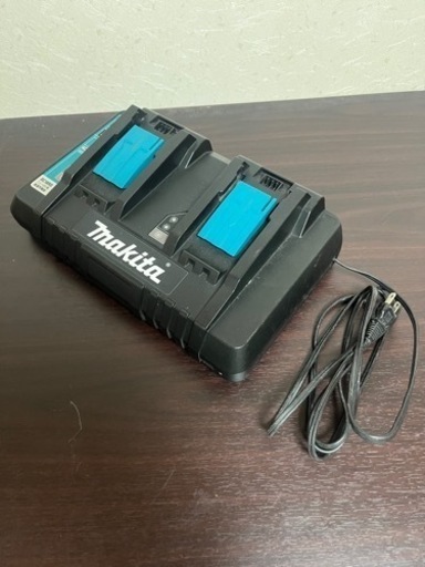 マキタ 純正 2口急速充電器DC18RD
