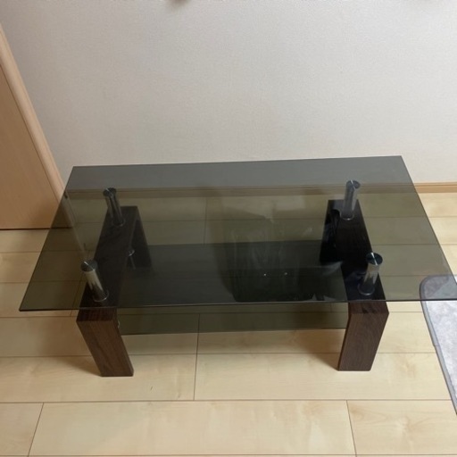 居る方居れば