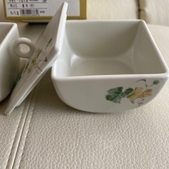 【新品•未使用品‼️】蓋つきの煮物皿　対（たち吉）の画像