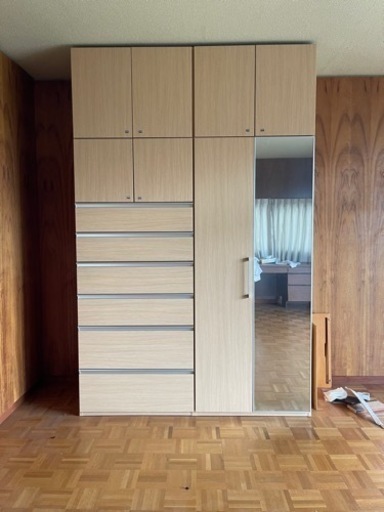 極美品　ニトリ？IKEA？　ワードローブ　箪笥　タンス