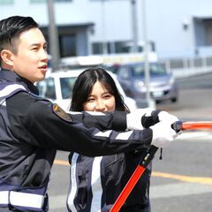 【金欠とはさよなら🥳】誘導警備《即日払いOK🎶》城南区エリアの画像