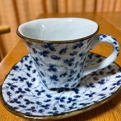 和風柄コーヒーカップ、ソーサーの画像