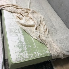 ソファーベッド(緊急)の画像