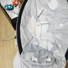 4moms mamaRoo4.0の画像