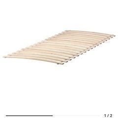 (受付終了)ikea シングルベッド(フレームとすのこのみ。マットレス無）の画像