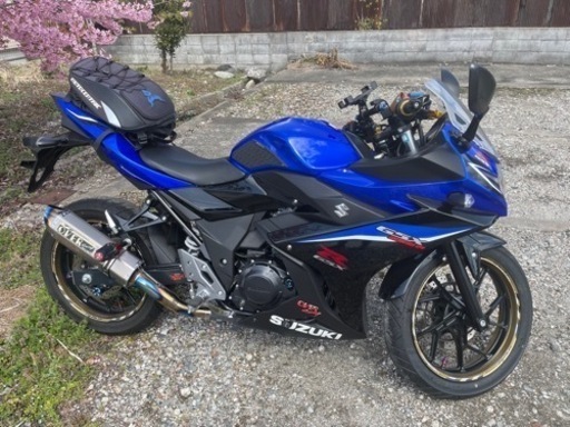 スズキ GSX250R  高年式車 低走行者