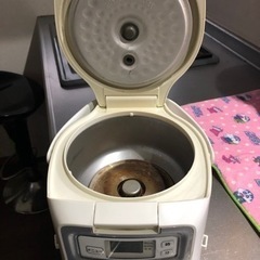お話中！炊飯器3合炊きの画像