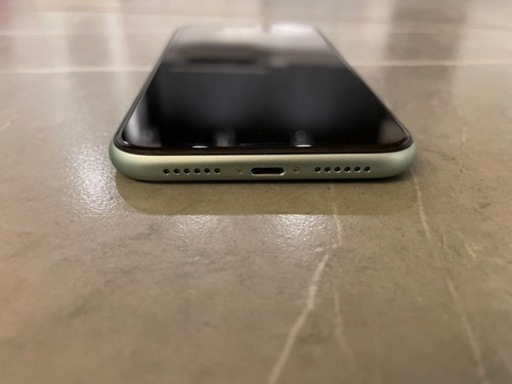 iPhone 11 グリーン 64 GB SIMフリー