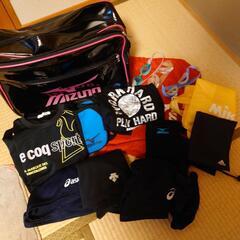 ミカサ　バレーボール４号3個・バレーシューズ23.5cm・ミカサバック黄色の画像