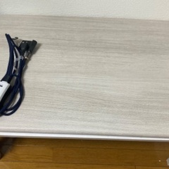 コタツテーブルの画像