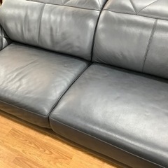 Leather world カウチソファー売ります！