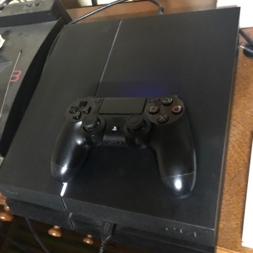 本日中12時以降に取引可能な方‼️PS4 CUH1200B 1TB おまけ付き‼️20000円