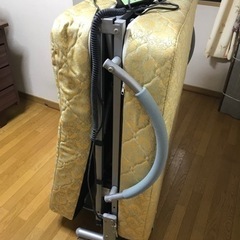 【近日掲載終了予定】【無料】介護ベッド 折り畳みベッド （リクラ...