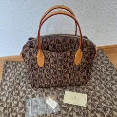BONIA ボニア　バッグ