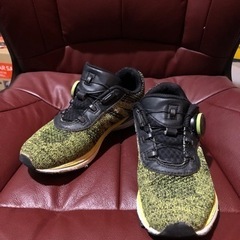 ティゴラ TIGORA★スニーカー★TGF TRJニット★TGFYL9573の画像