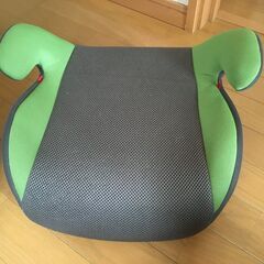 リーマン ジュニアシート（グリーン）