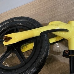 ストライダー クラシックモデル 12インチ キックバイクの画像